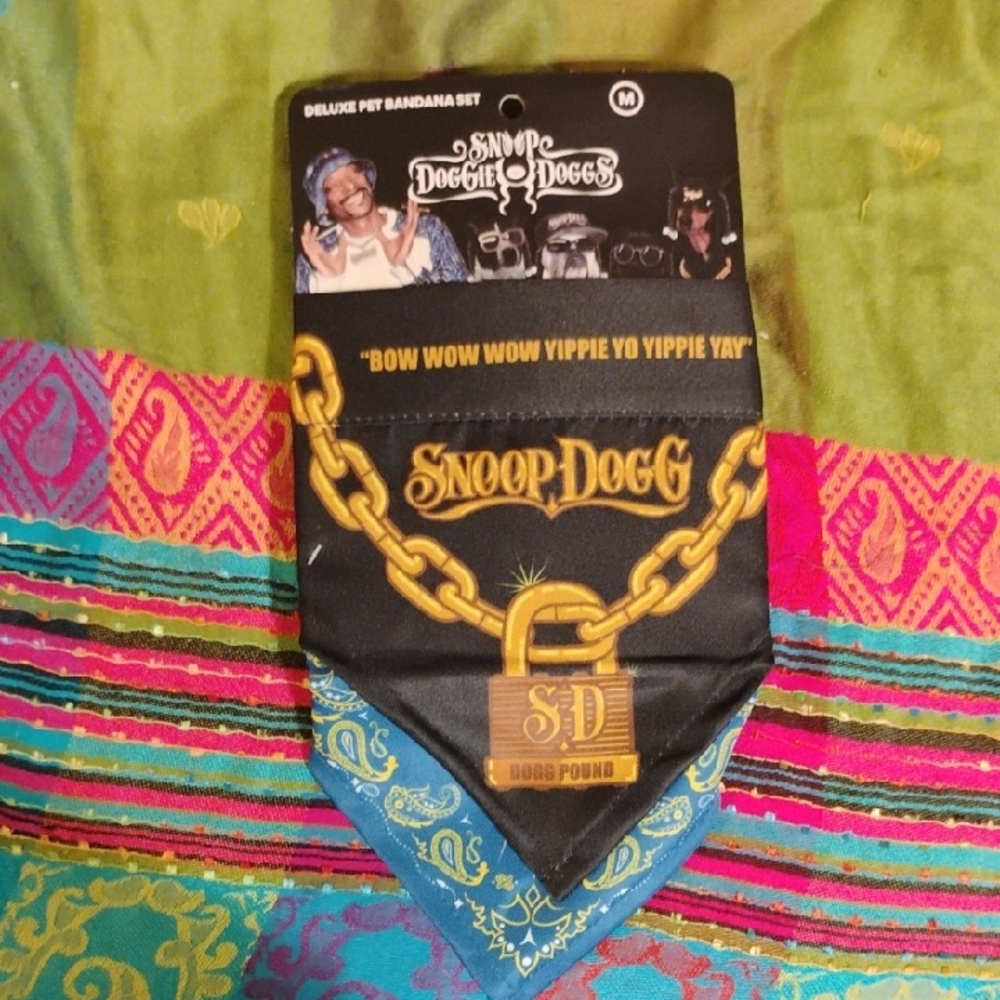 Snoop Doggie Dog Bandana Set – Size Medium 🐾✨